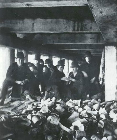 The Short Tails gang by Jacob Riis. 1887