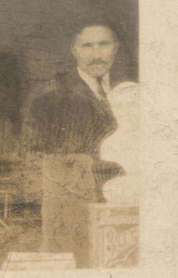 "Yoohoo! I want in, I want in!"